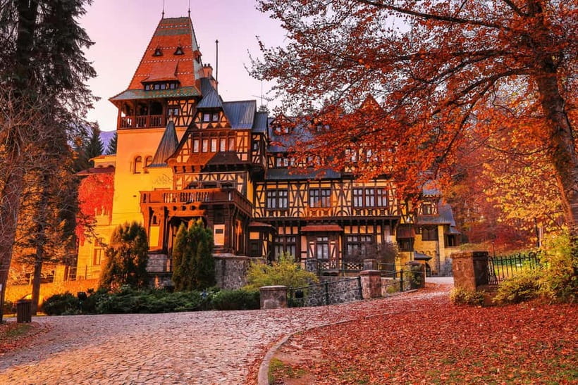 1-Day Guided Tour: Bucharest-Peles, Dracula Castle & Brasov - Getting to the bus in central Bucharest