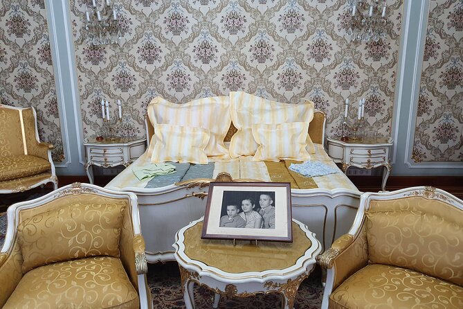 10 h Ceausescu Communism Private Tour in Bucharest plus Dracula's Grave - Snagov Monastery: Dracula’s grave on an island