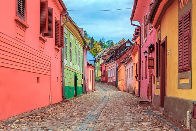 3-Day Tour from Bucharest: Transylvania Villages and Medieval Towns - Why this three-day route works