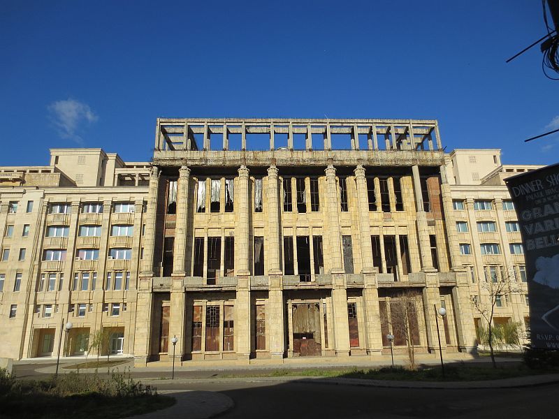 3-Hour Guided Tour of Communist Bucharest - Why Communist Bucharest Makes Sense on Foot