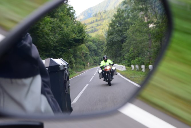 7 Day Best of Transylvania Motorcycle Tour from Cluj - Day four: Transbucegi and the royal rooms at Peles