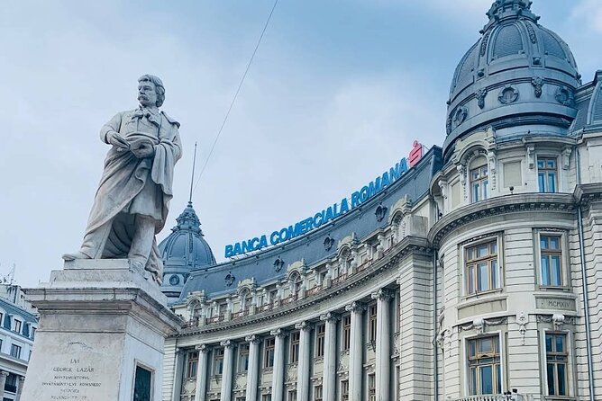 8h Bucharest full-day Tour, Parliament and Top Attraction, Privat - A guide makes the difference