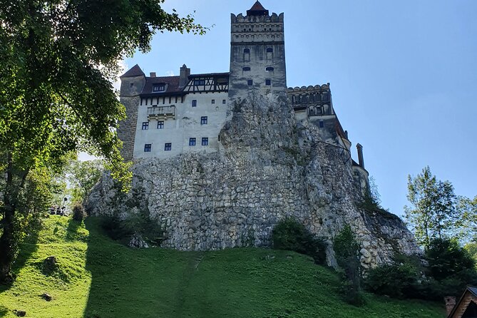 8h Dracula's Castle Private Tour from Bucharest - Fast Tour - Silvia, guiding style, and the value of a private host
