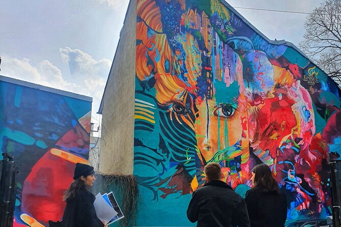 Alternative Bucharest: 2.5-3 Hours Walking tour (Small groups) - Key details of the Bucharest street-art walk
