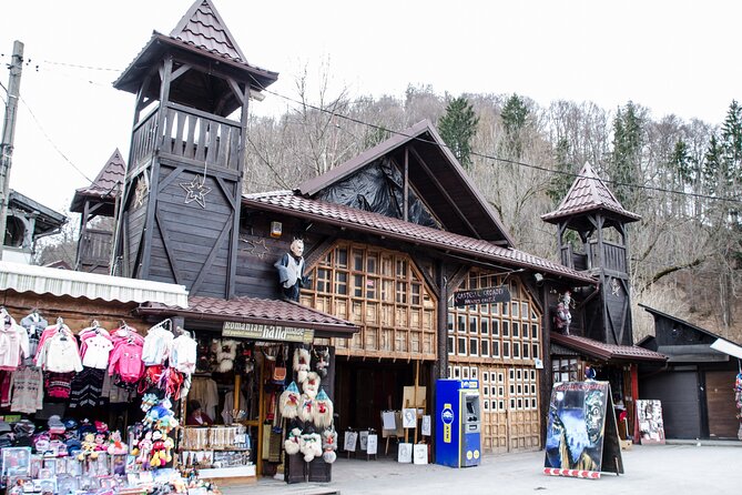 Bran Castle, Bear Sanctuary, and Rasnov Fortress Half Day Tour - When flexibility matters more than the printed route
