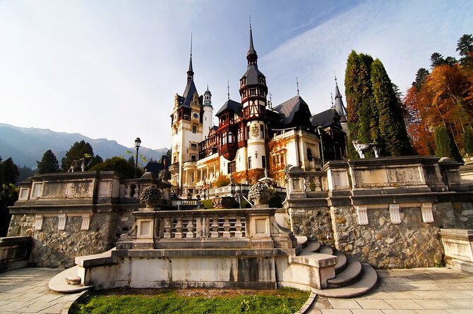 Bran Castle, Peles Castle and Brasov from Bucharest - Brasov gives the day room to breathe