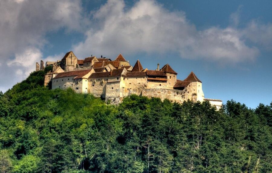 Brasov: Bear Sanctuary, Dracula Castle, and Râşnov Fortress - Bran Castle beyond the Dracula label