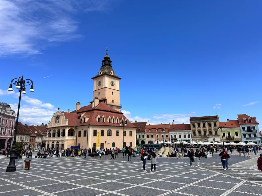 Brasov: Walking Tour of the Old Town & Photo Hotspots - Old walls and viewpoints provide the best photos
