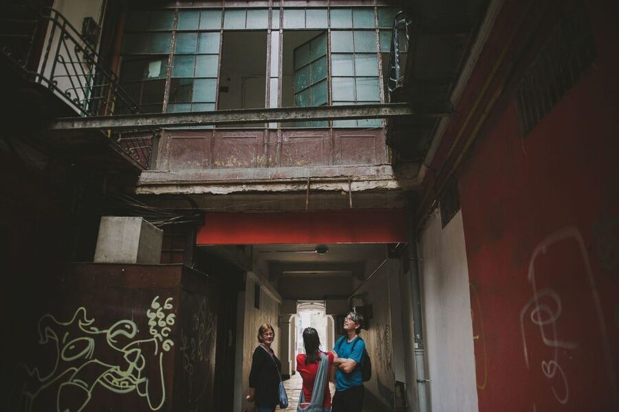 Bucharest: 3-Hour Dark History Tour with a Local - Interwar Bucharest, brothels, and the Vampire of Bucharest