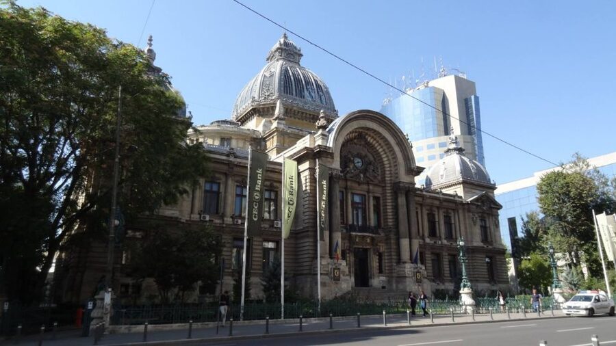 Bucharest 3–Hour Private City Tour - Triumphal Arch and Romania’s interwar story
