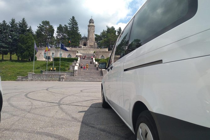 Bucharest Airport Transfer To Constanta Mamaia - Arriving at Otopeni Airport without a taxi scramble
