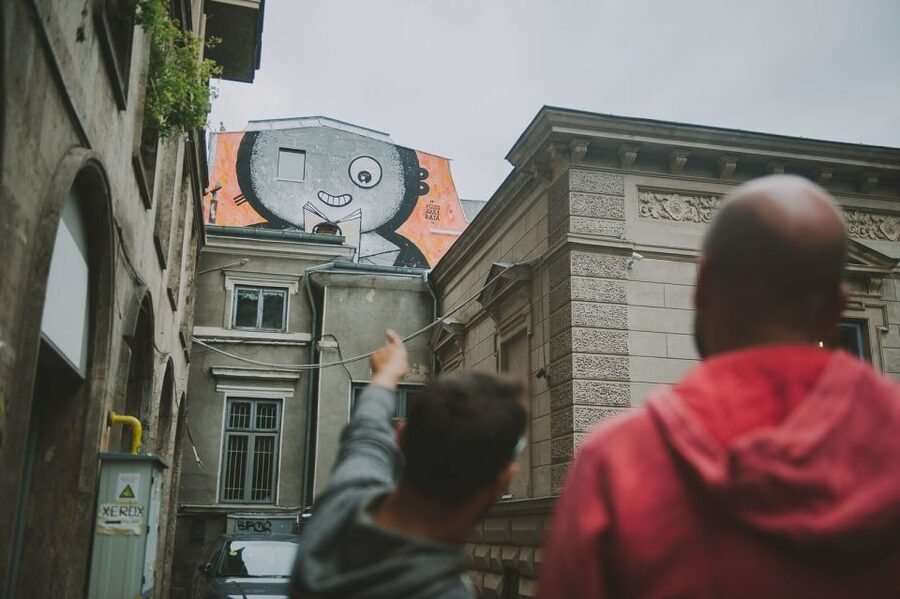Bucharest Alternative Walking Tour - Bucharest’s famous street and a bookstore garden break