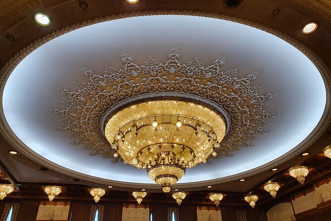Bucharest City Tour 4 hours - Private Tour - Free Pick up and Drop off - Fifteen minutes at the Romanian Athenaeum