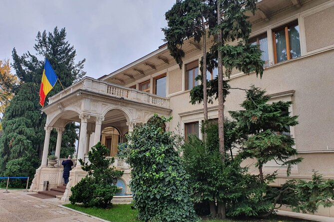 Bucharest City Tour 4h - Calea Victoriei and the royal route