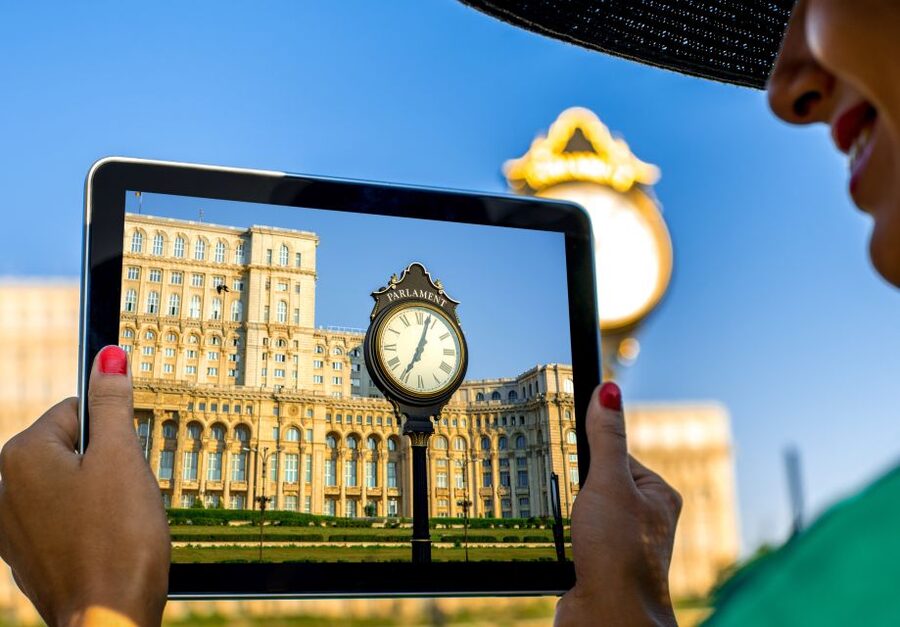 Bucharest City Tour 4h - The private car and guide make the difference