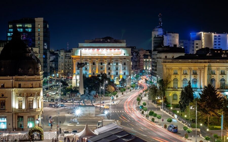 Bucharest City Tour and Wine Tasting - Meeting your guide in the hotel lobby