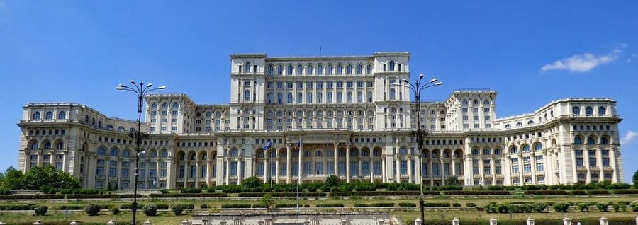 Bucharest city tour by car - What the guide adds to the ride