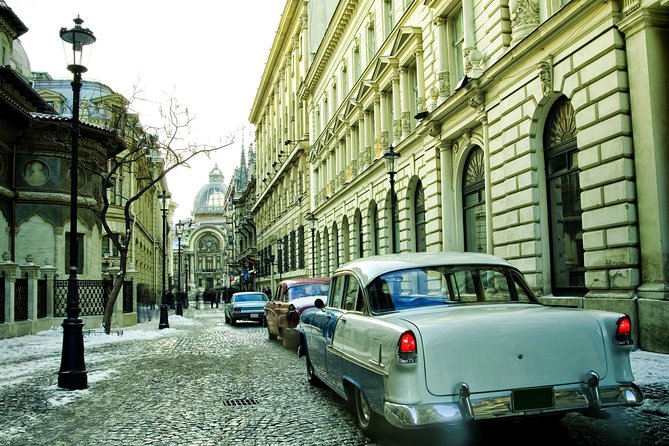 Bucharest: Communism, Revolution & City Highlights Tour - Revolution Square and the final speech