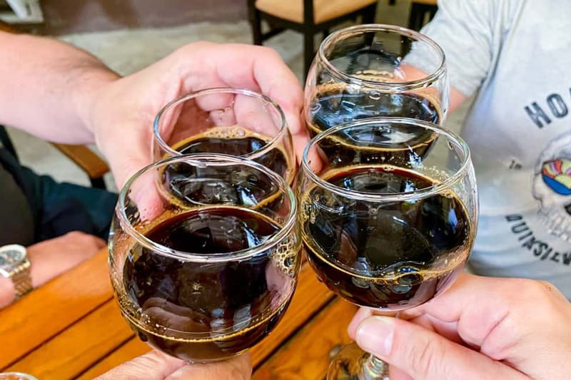 Bucharest: Craft Beer Tour with Traditional Meal - Six beers, with the menu shaped by stock
