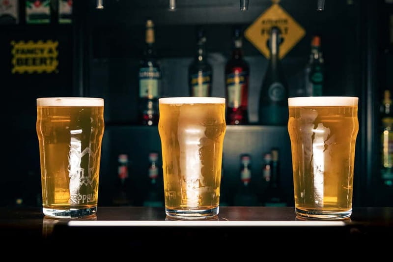 Bucharest: Craft Beer Tour with Traditional Meal - Romanian food keeps the beer in balance