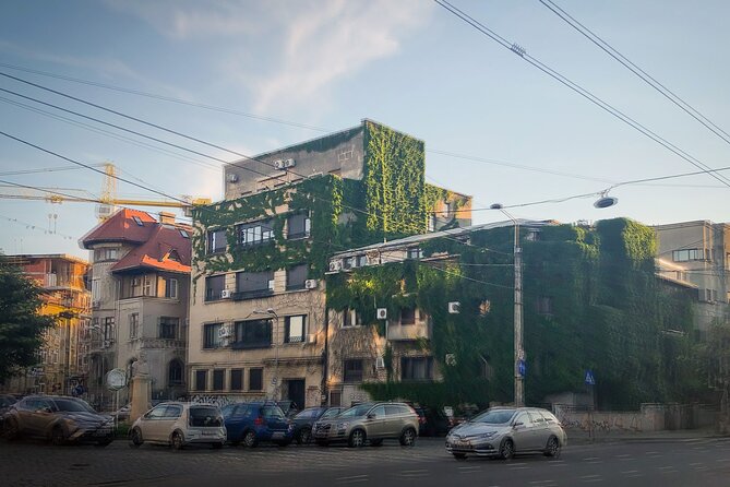 Bucharest: Craft Beer Tour with Traditional Meal Included - Who should book this Bucharest beer tour?