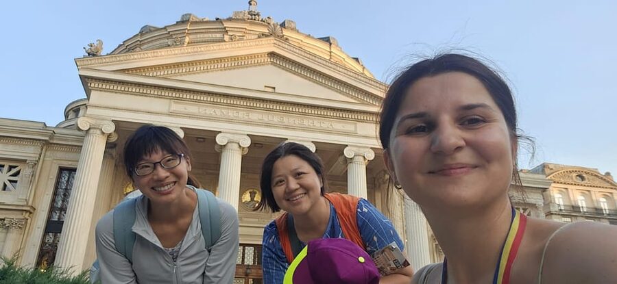 Bucharest: Guided Walking Tour with Romanian Snack - Calea Victoriei and the age of Little Paris