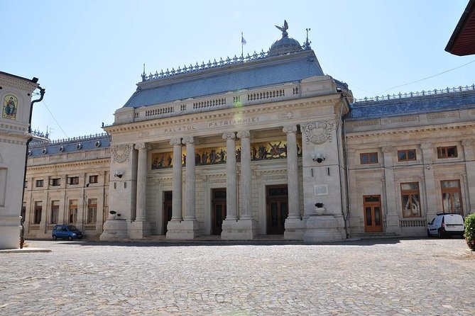Bucharest Half a Day Bike Tour - From the civic center to Jewish Bucharest