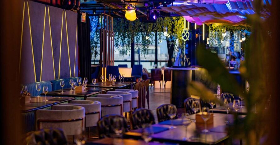 Bucharest: Night Life Tour - A former bank vault makes a memorable first drink