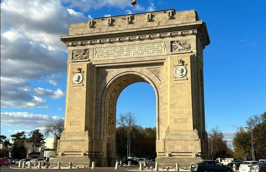 Bucharest Panoramic City Tour & Street Food - Why this route works for a first look at Bucharest