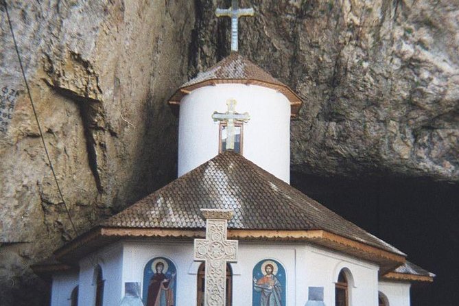 Bucharest Private Tour to Peles Castle & Biggest Salt Mine in Eu - Should you book the Peles and Slanic tour?