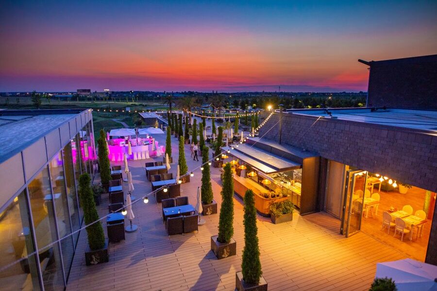 Bucharest: Therme Bucharest Entry Ticket and Transfer - Elysium and the cost of upgrading