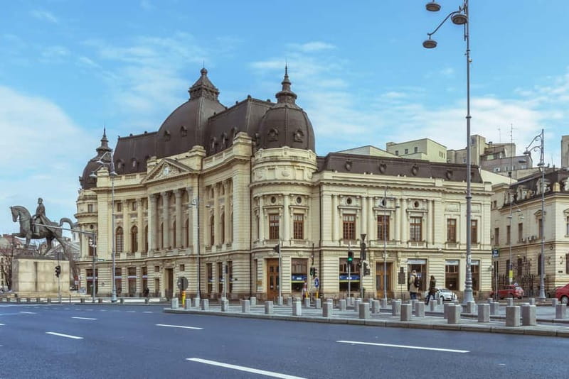 Bucharest: Tour of Old Town, Calea Victoriei & Communism - Stavropoleos Church, a quiet pause in the center