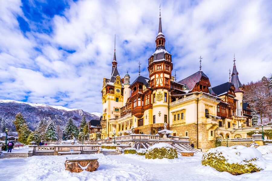 Bucharest : Wednesday, Dracula & Peles 3 Castles Tour 1 Day - The real cost of a $67 castle day