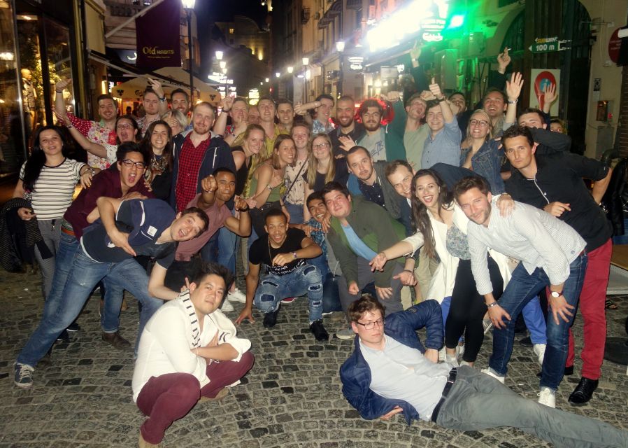 Bucharest: Weekend Pub Crawl - Stops two and three: more music, more social energy