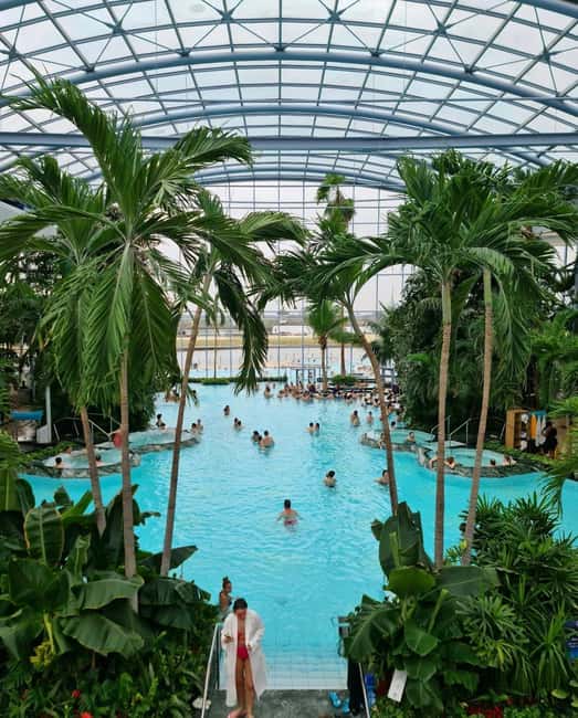 Bucuresti: Bucuresti Therme Transfer and Full-Day Access - What is included, and what is not