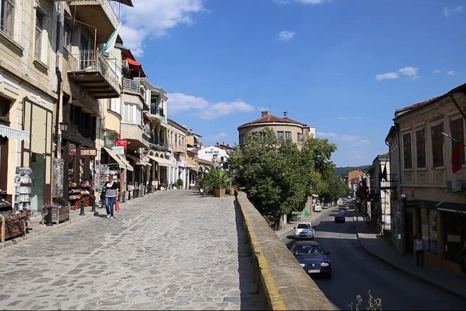 Bulgaria Day Trip: Basarabovo Monastery, Tsarevets & Arbanasi - What the private format is really worth