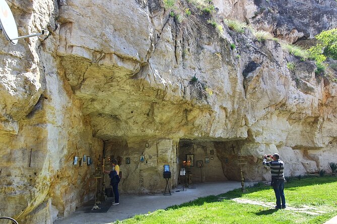 Bulgaria Day Trip - Private Tour from Bucharest - Veliko Tarnavo & Arbanasi - How the private format changes the day