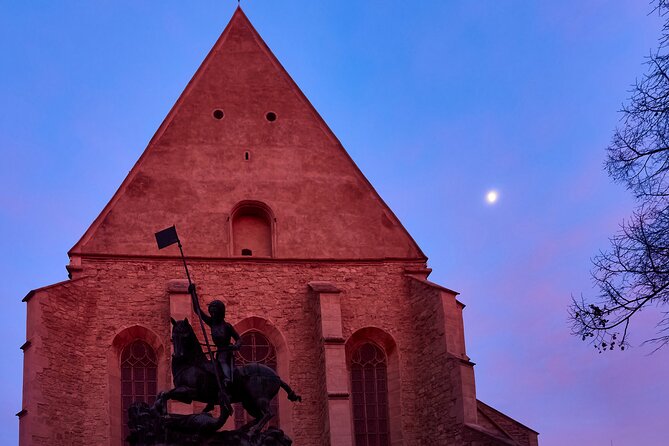 Clasic Tour of Cluj Napoca - Piarist Church and the academic heart of the city