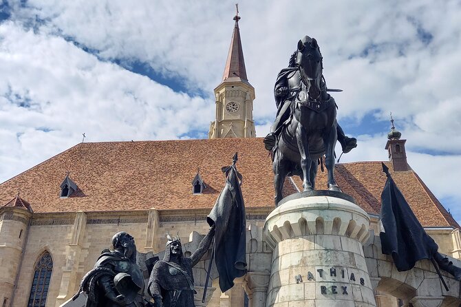Cluj-Napoca: 2.5-Hour Guided Walking Tour - Babeș-Bolyai University and the city’s intellectual side