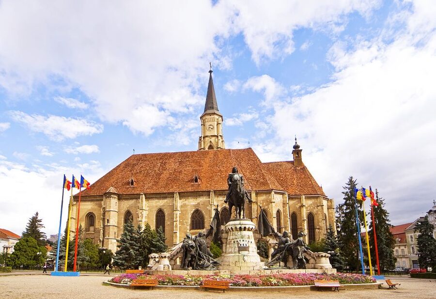 Cluj-Napoca: Turda Salt Mine & Alba Carolina Fortress Tour - Who should book this tour?