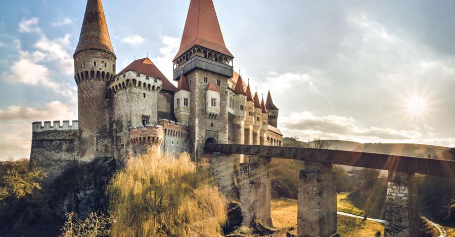 Cluj: Turda Salt Mine, Corvin Castle, Alba Carolina Tour - Why this three-stop route works