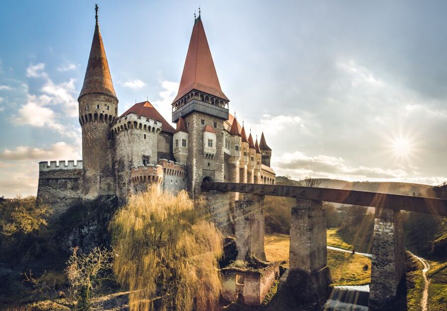 Cluj: Turda Salt Mine, Corvin Castle, Alba Carolina Tour - Corvin Castle and its heavy medieval presence