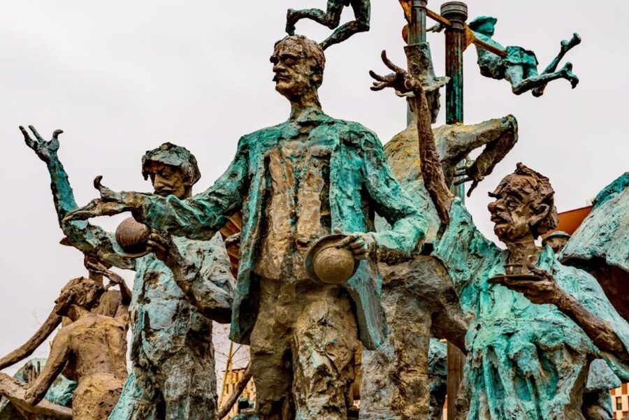 Discover Bucharest: Exclusive Half-Day Private City Tour - Who will get the most from this tour