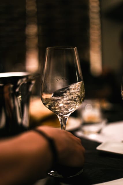 Discover Romania’s Wine Heritage in Brasov’s Historic Center - Five wines from distinct Romanian regions