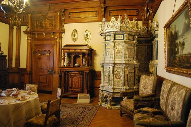 Dracula Castle, Peles Castle and Rasnov Fortress from Brasov - Comfort, communication, and the people running the day