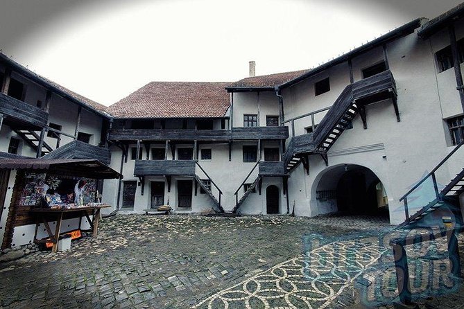 Dracula Castle, Peles Castle and Rasnov Fortress from Brasov - Rasnov Fortress: views with a lighter visit