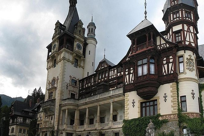 Dracula Castle, Peles Castle & Brasov-Private Tour from Bucharest - Should you book the Dracula Castle and Peleș tour?
