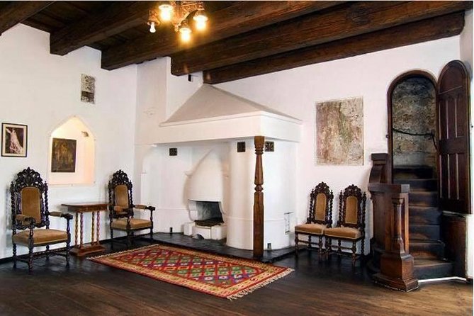 Dracula's Castle, Peles Castle and Brasov - Private Day Trip from Bucharest - Timing, crowds, and comfort