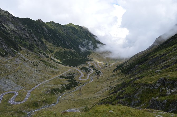 Exclusive Tour on Transfagarasan, Balea Lake, Balea and Capra Waterfalls - Bâlea Lake is where you slow down