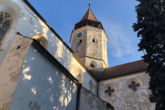 Experience the History of Bran Castle and Saxon Fortifications in Burzenland - A small group makes the transport easier